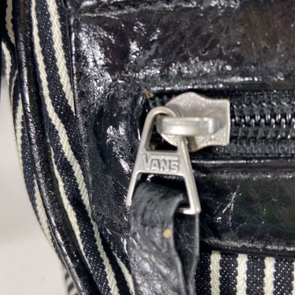 Vans womens hobo backpack Black and white fabric with black leather trim - Picture 2 of 16